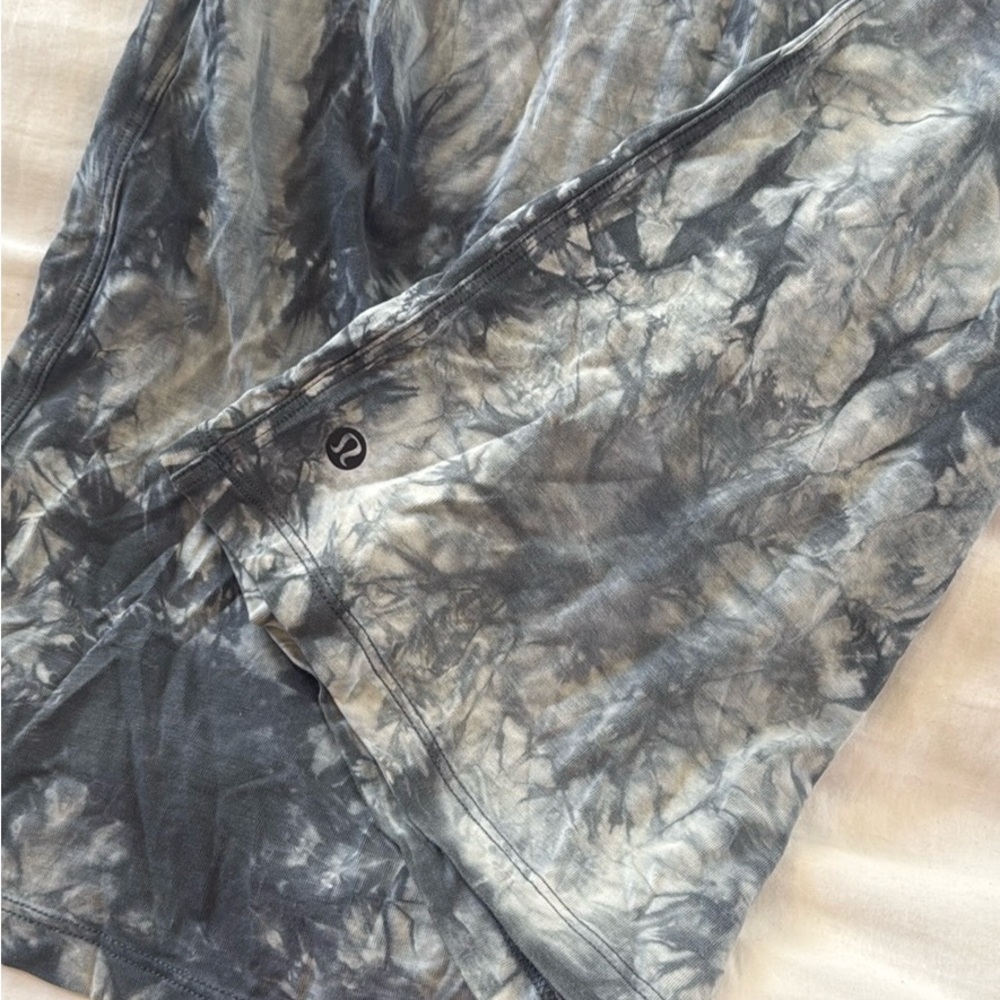 Lululemon Tie-Dye Top